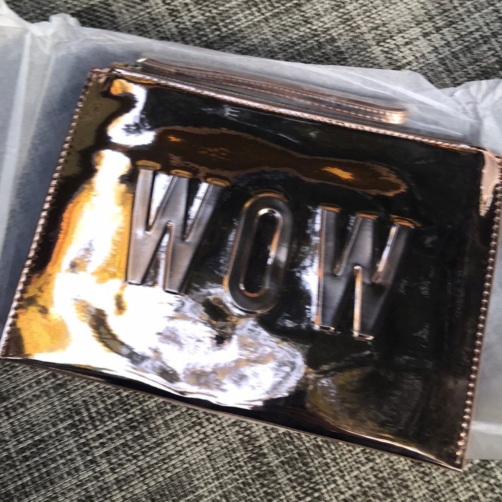 Stella & Dot Rose Gold WOW Clutch